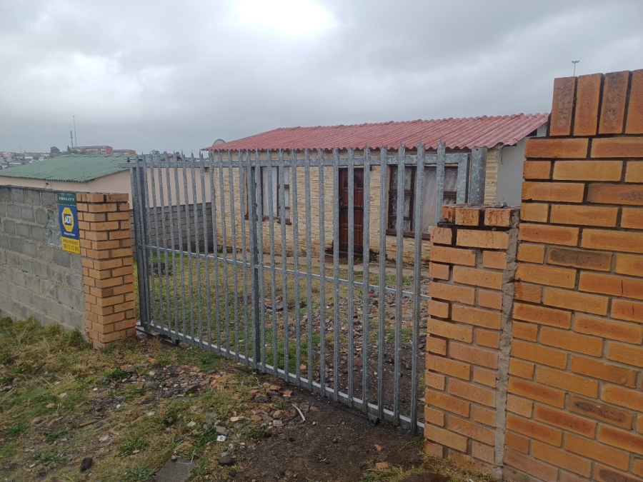 2 Bedroom Property for Sale in Duncan Village Eastern Cape